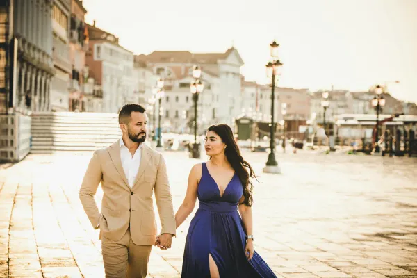 Ti Amo vs Ti Voglio Bene: I Love You in Italian